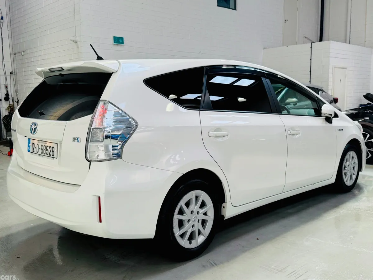 Toyota Prius Hatchback, Petrol Hybrid, 2012, White