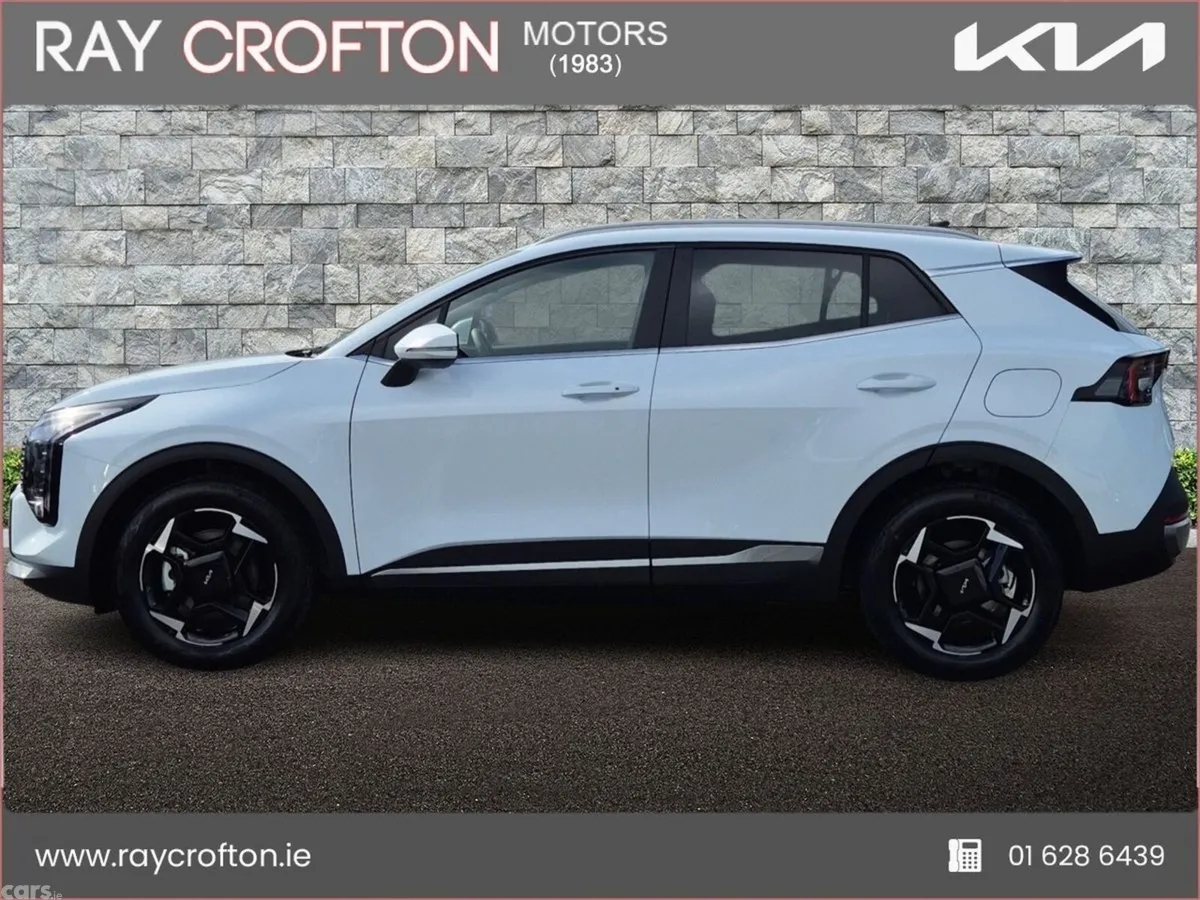 Kia Sportage SUV, Petrol Hybrid, 2026, White