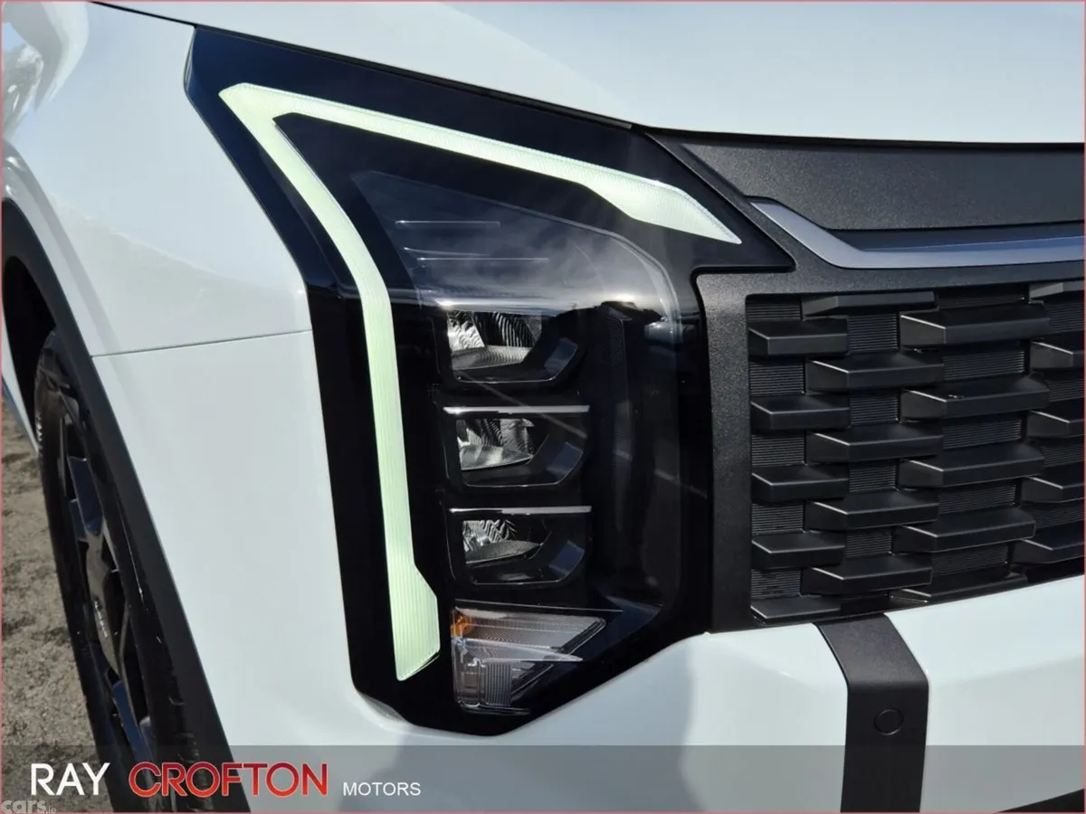 Kia Sportage SUV, Petrol Hybrid, 2026, White