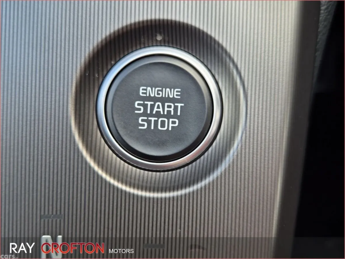 Kia Sportage SUV, Petrol Hybrid, 2026, White