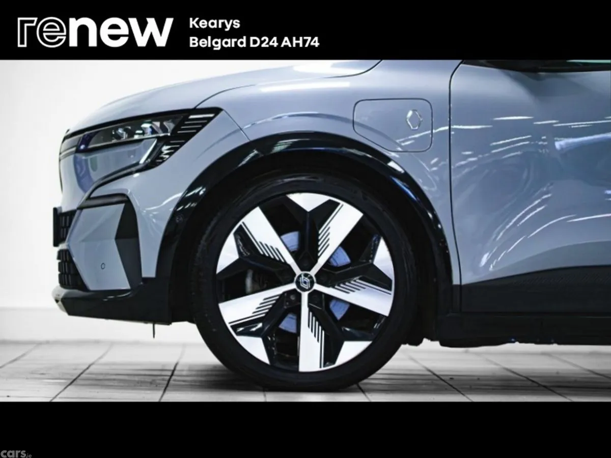 Renault Megane E-Tech Hatchback, Electric, 2023, Grey