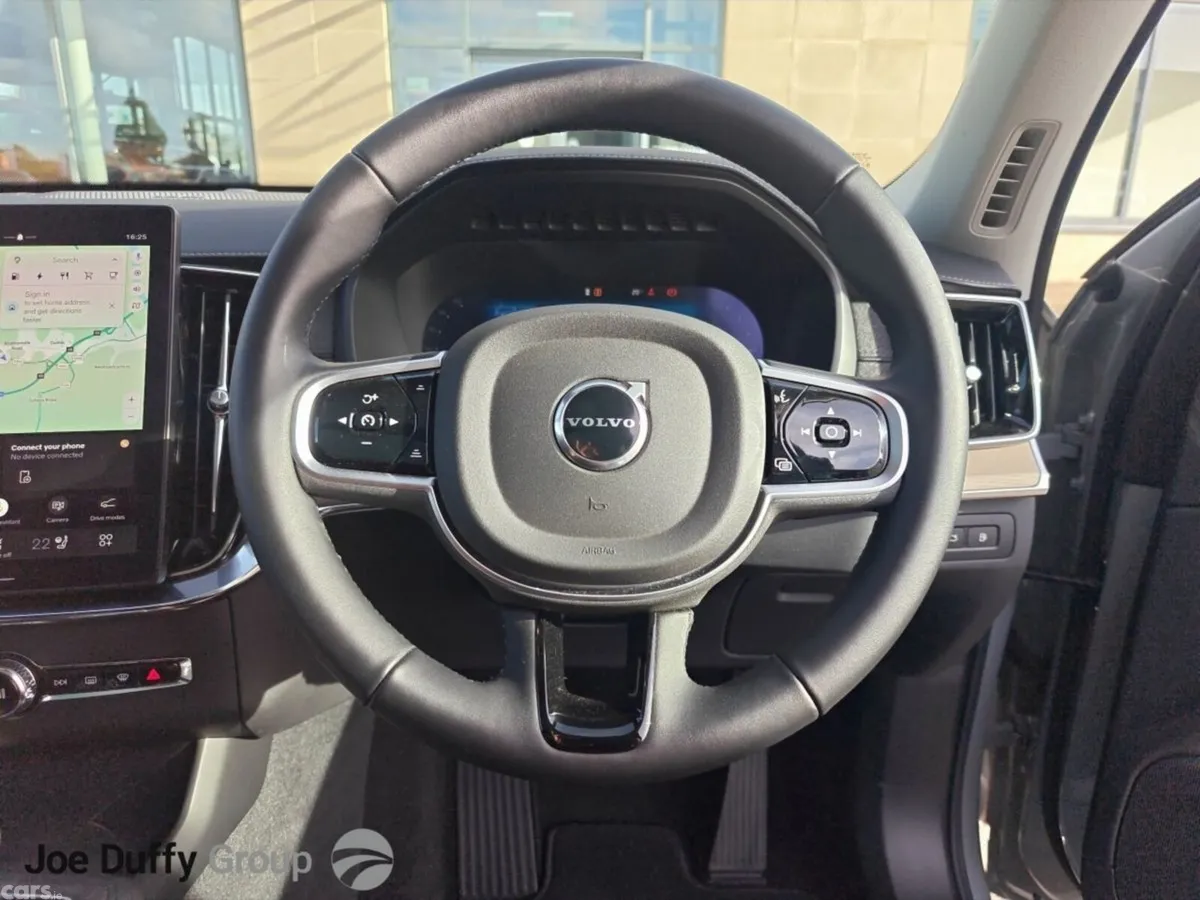 Volvo XC90 SUV, Petrol Plug-in Hybrid, 2025, Grey