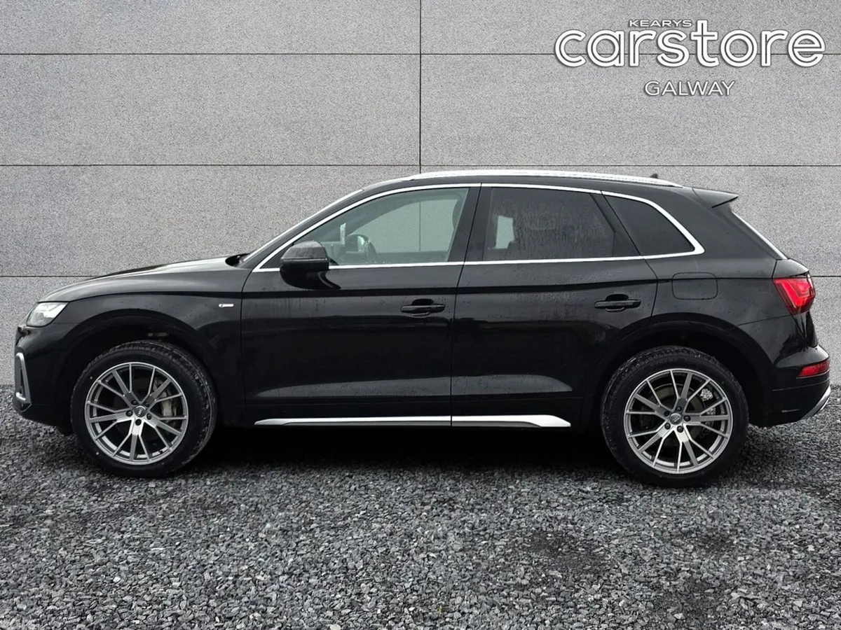 Audi Q5 SUV, Petrol Plug-in Hybrid, 2022, Black
