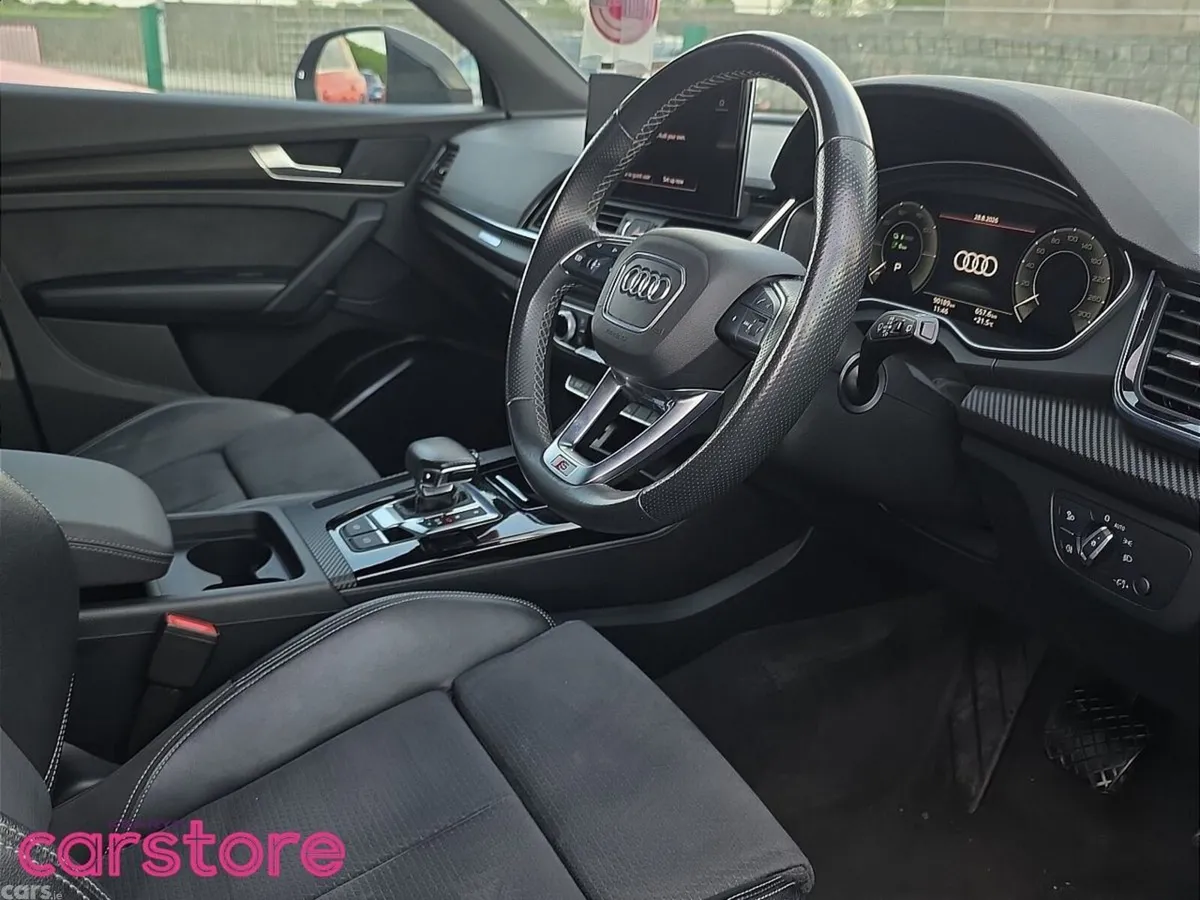 Audi Q5 SUV, Petrol Plug-in Hybrid, 2022, Black