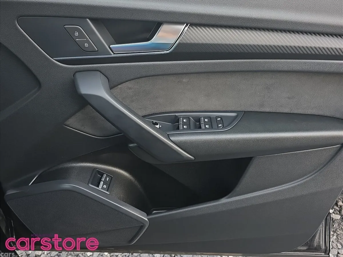 Audi Q5 SUV, Petrol Plug-in Hybrid, 2022, Black