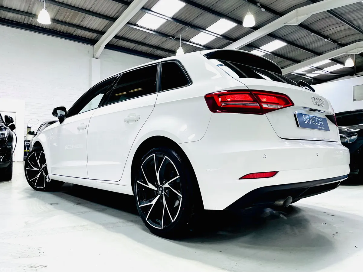 Audi A3 Hatchback, Diesel, 2019, White