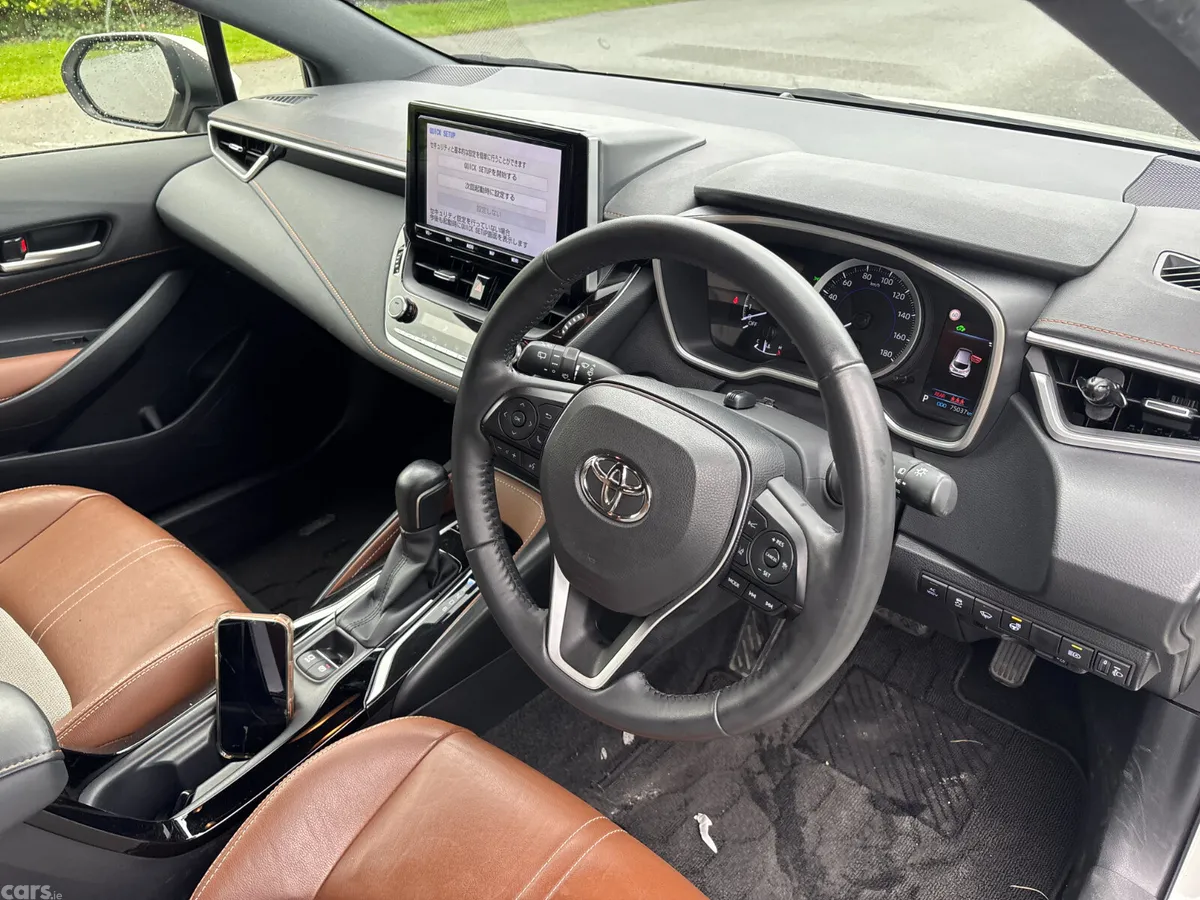 Toyota Corolla Hatchback, Petrol Hybrid, 2018, White
