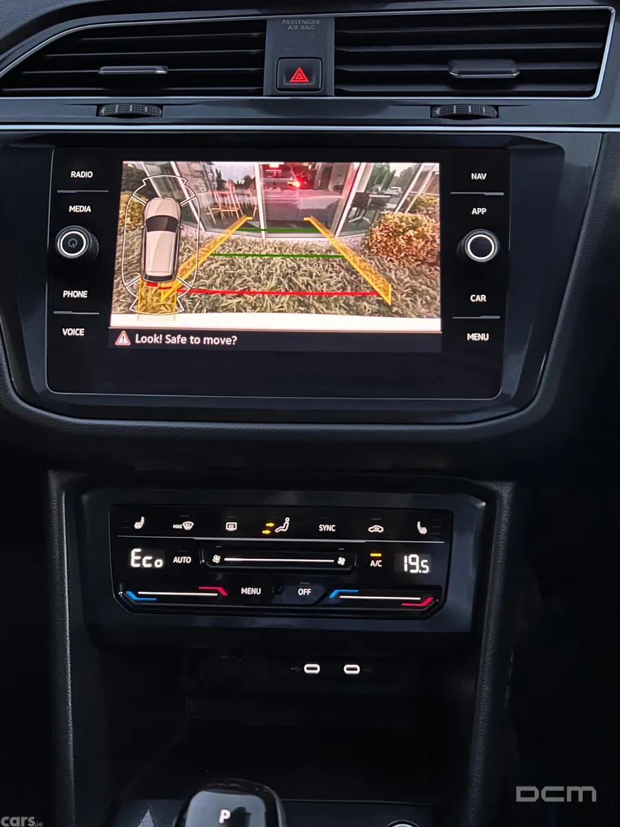 Volkswagen Tiguan SUV, Petrol Plug-in Hybrid, 2022, White