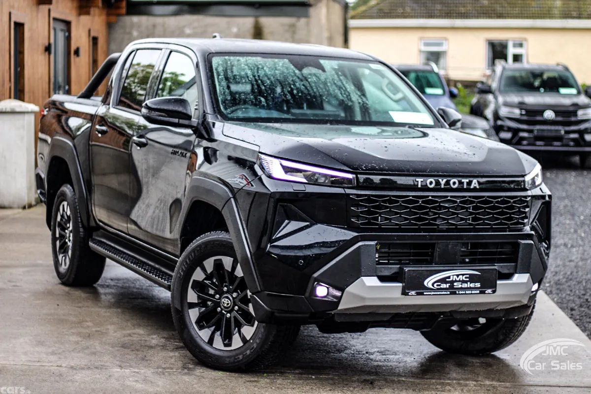 Toyota Hilux Pick Up, Diesel, 2026, Black