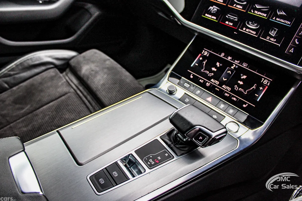 Audi A6 Estate, Diesel, 2019, Black