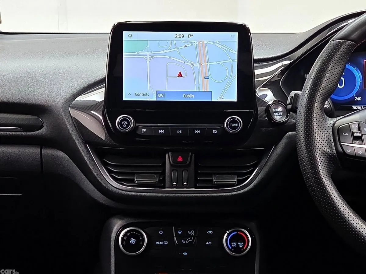 Ford Puma MPV, Petrol, 2024, Red