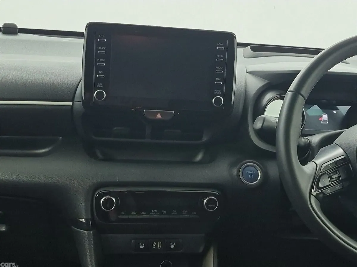 Toyota Yaris Hatchback, Petrol Hybrid, 2023, Brown
