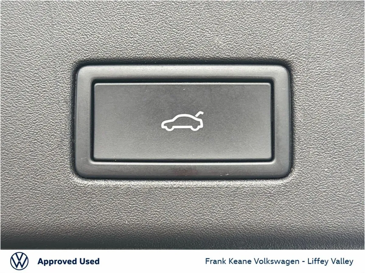 Volkswagen ID.4 SUV, Electric, 2025, Grey