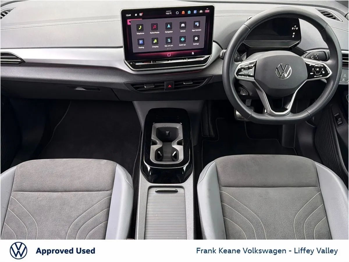 Volkswagen ID.4 SUV, Electric, 2025, Grey