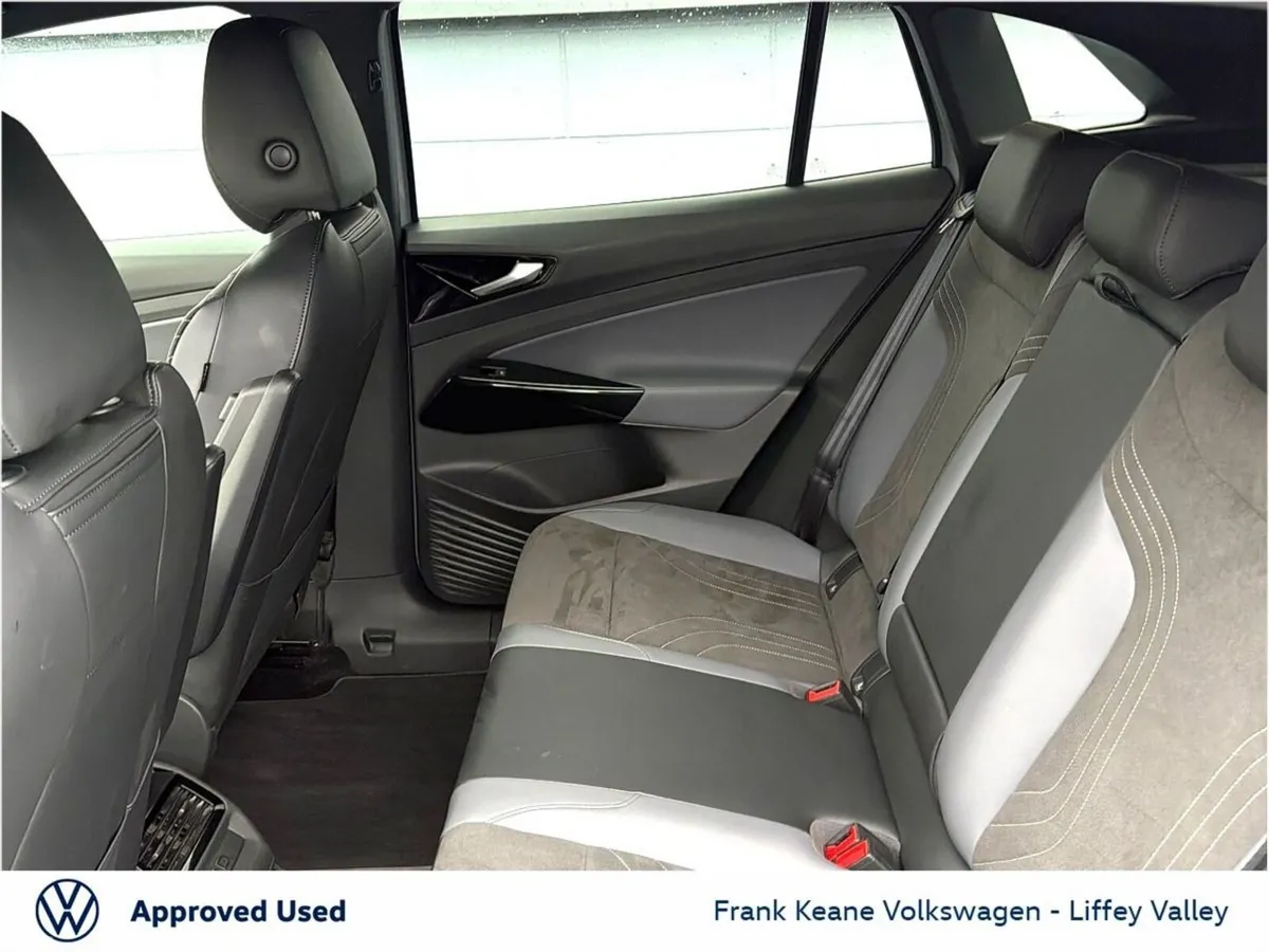 Volkswagen ID.4 SUV, Electric, 2025, Grey