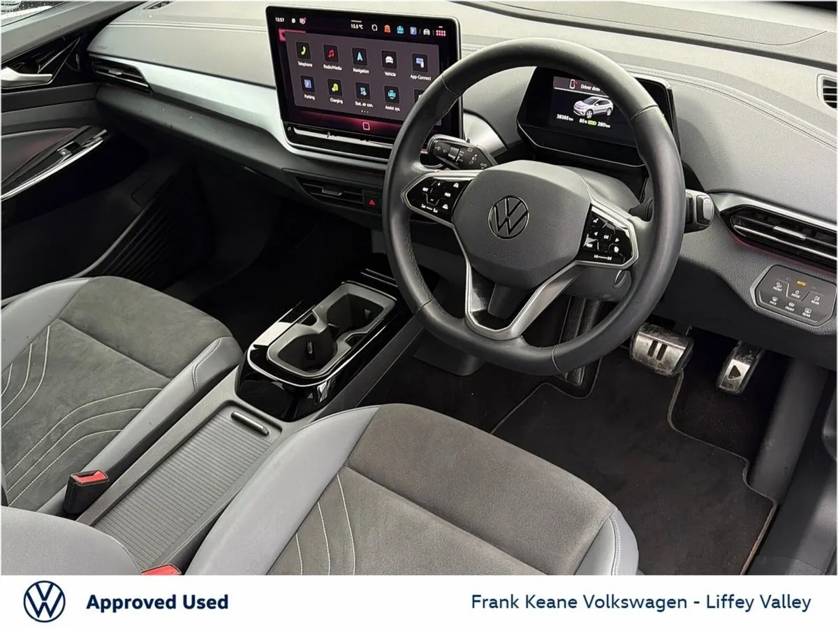 Volkswagen ID.4 SUV, Electric, 2025, Grey