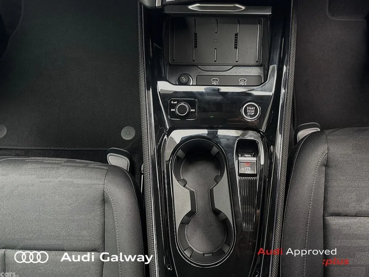 Audi Q3 SUV, Petrol Plug-in Hybrid, 2026, Blue