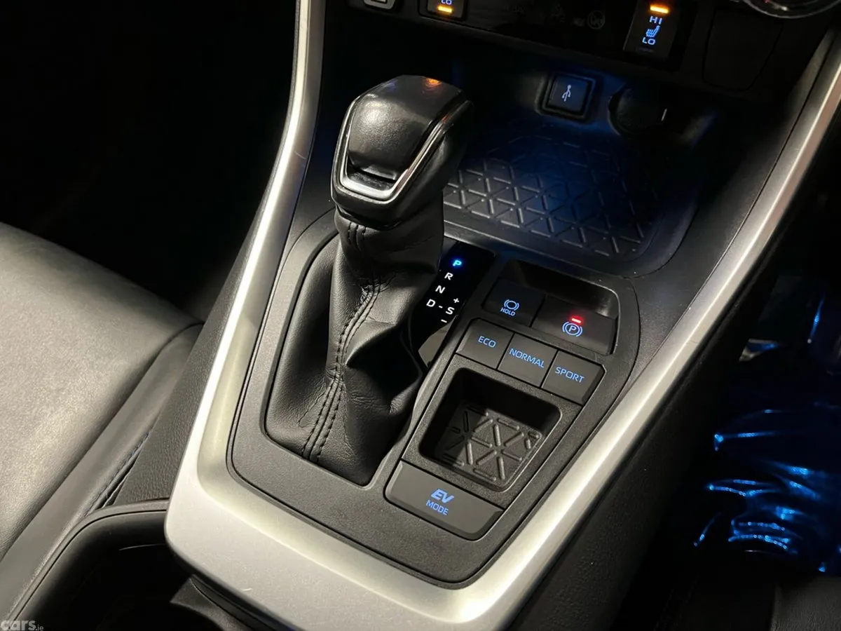 Toyota RAV4 SUV, Petrol Hybrid, 2021, Grey