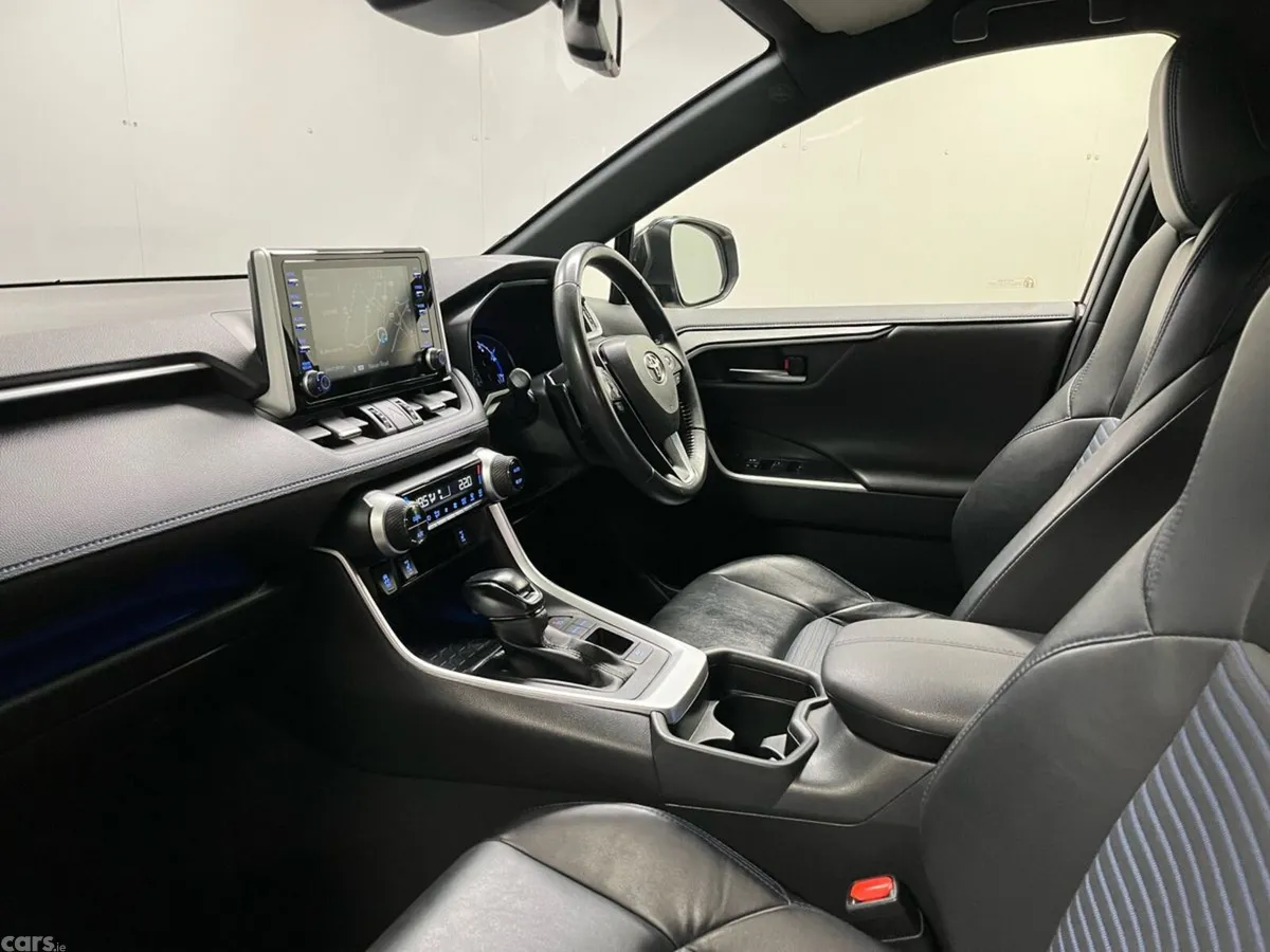 Toyota RAV4 SUV, Petrol Hybrid, 2021, Grey