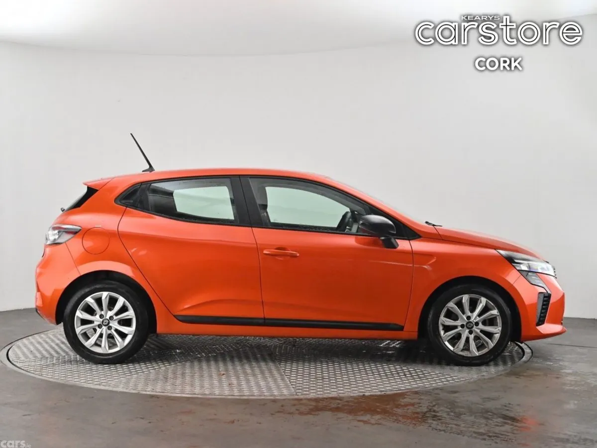 Renault Clio Hatchback, Petrol, 2024, Orange