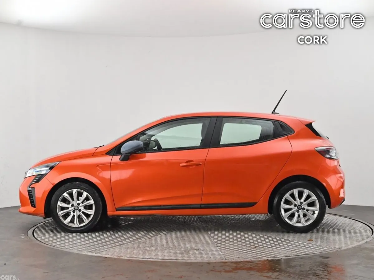 Renault Clio Hatchback, Petrol, 2024, Orange