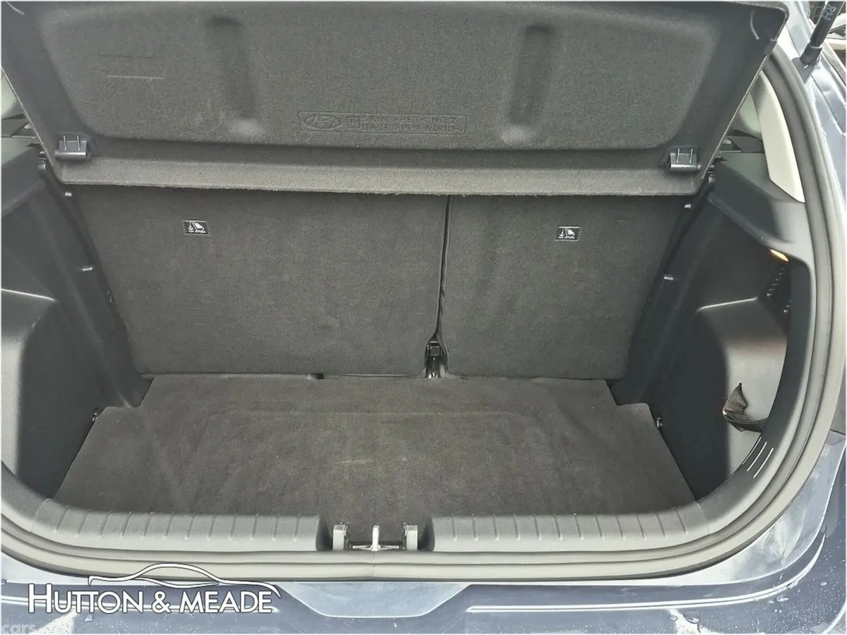 Hyundai i20 Hatchback, Petrol, 2025, Grey