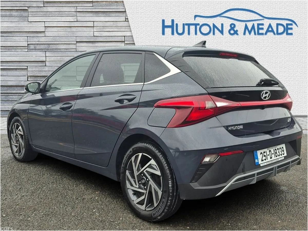Hyundai i20 Hatchback, Petrol, 2025, Grey