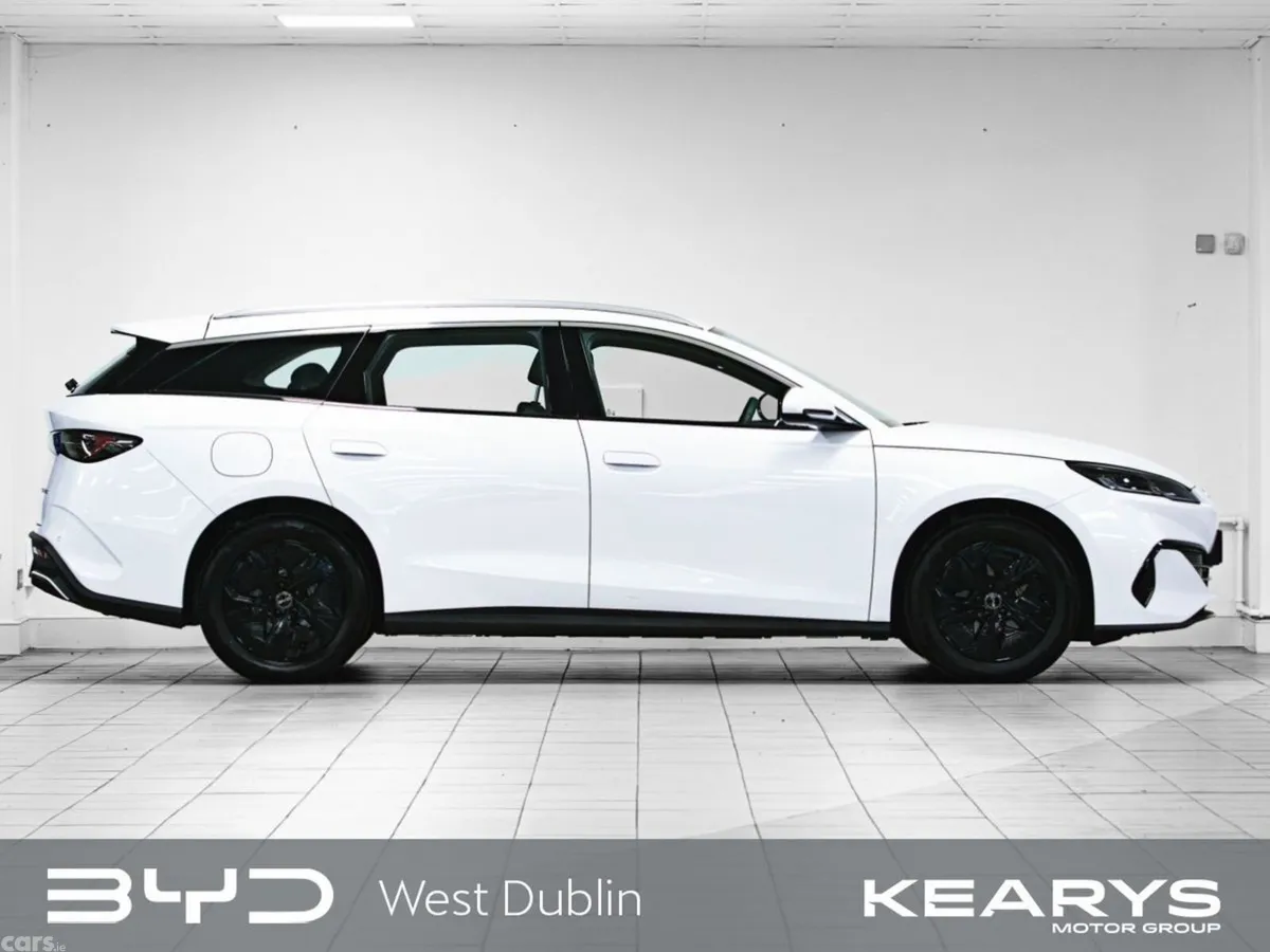 BYD Seal 6 Estate, Petrol Plug-in Hybrid, 2027, White