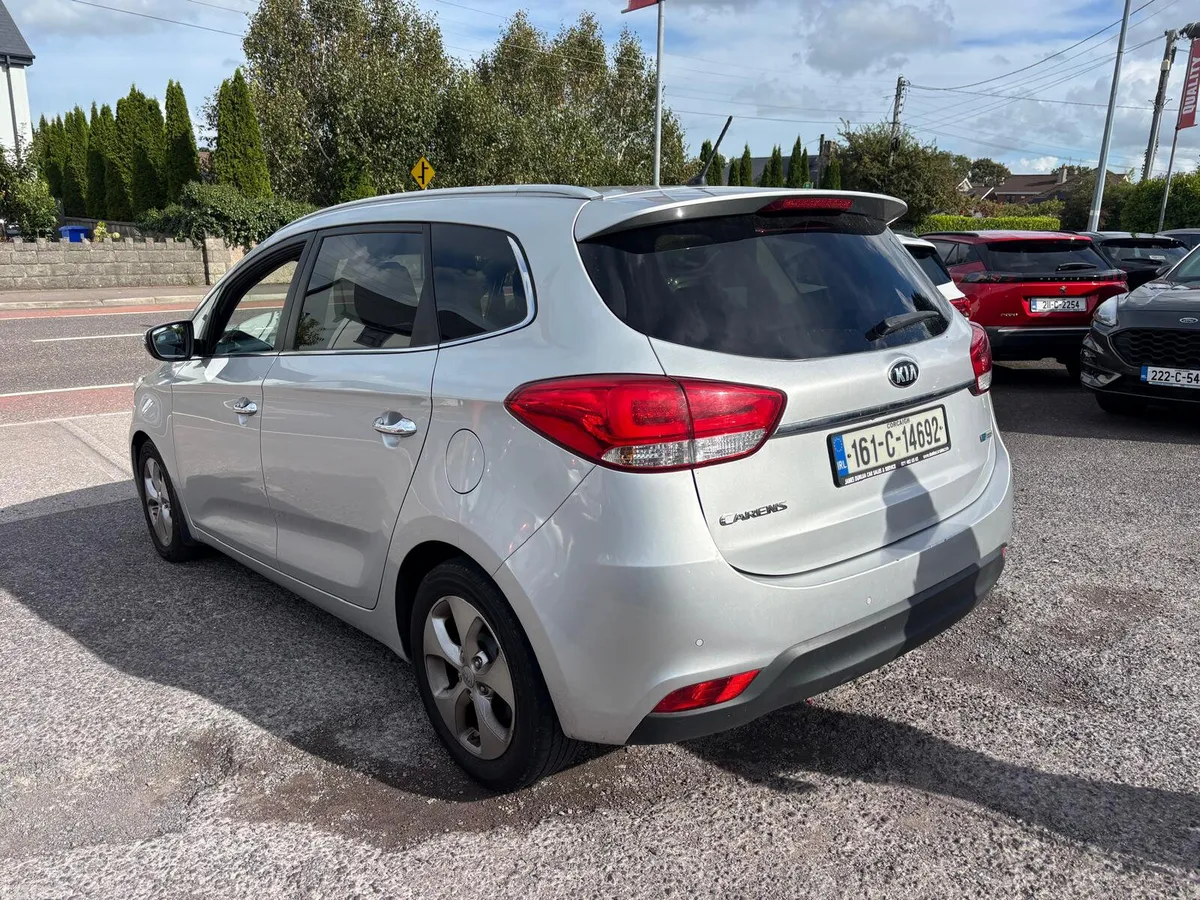 Kia Carens MPV, Diesel, 2016, Silver