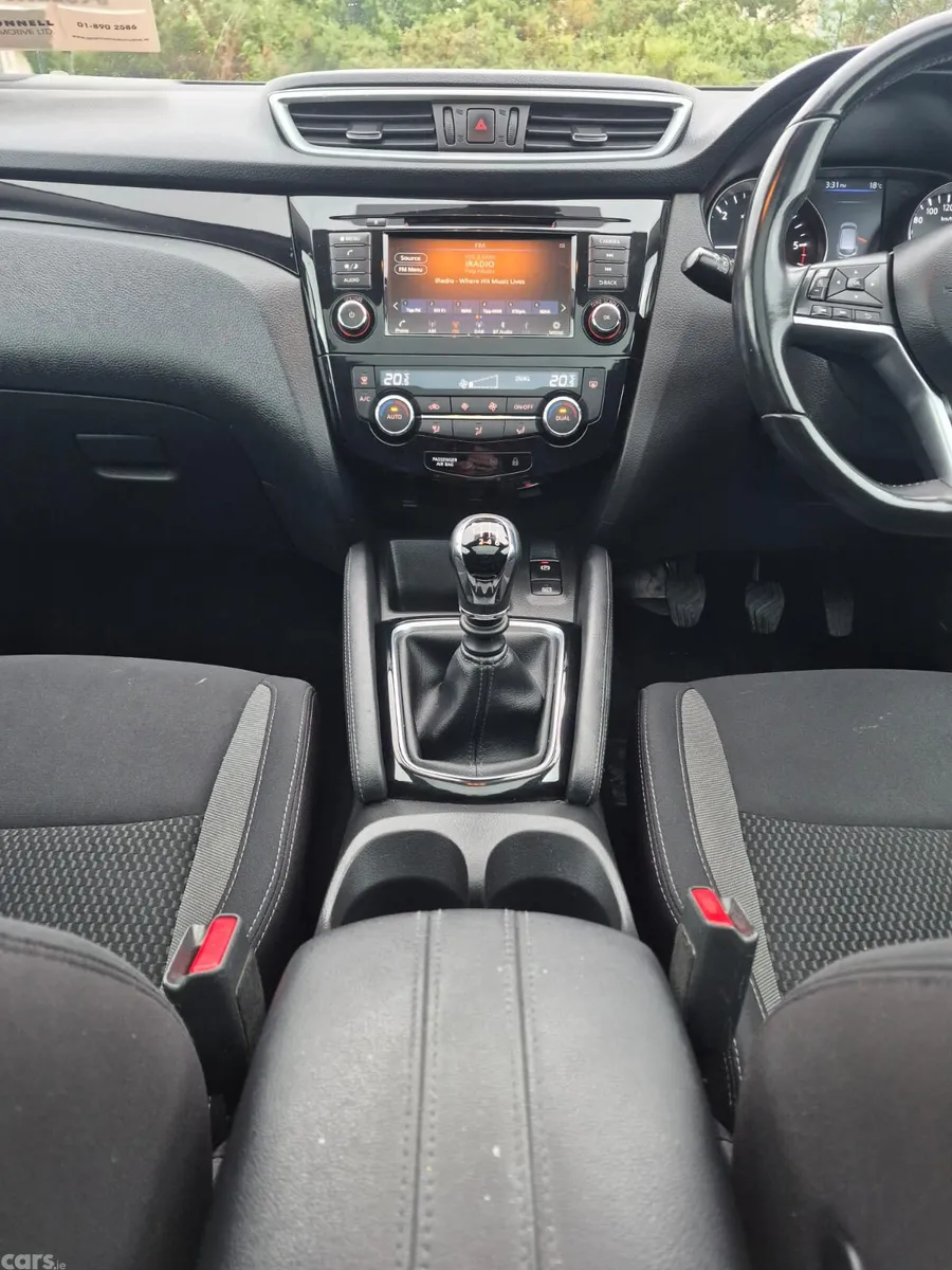 Nissan Qashqai MPV, Diesel, 2021, Grey