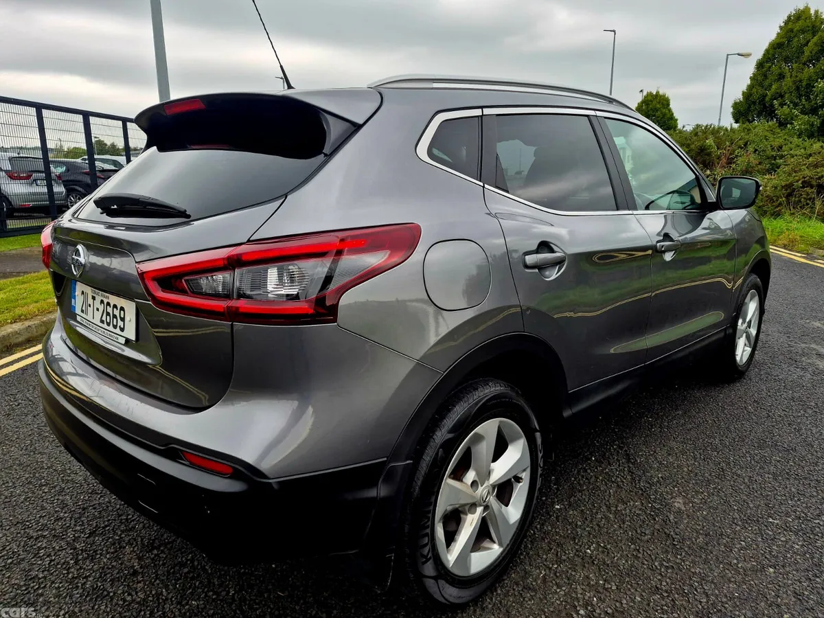 Nissan Qashqai MPV, Diesel, 2021, Grey