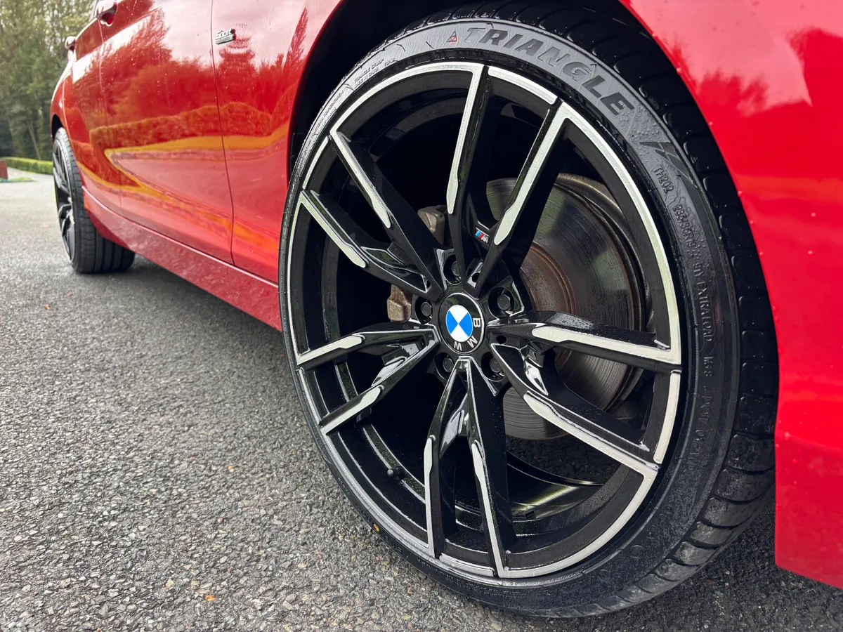 BMW 1-Series Hatchback, Diesel, 2017, Red