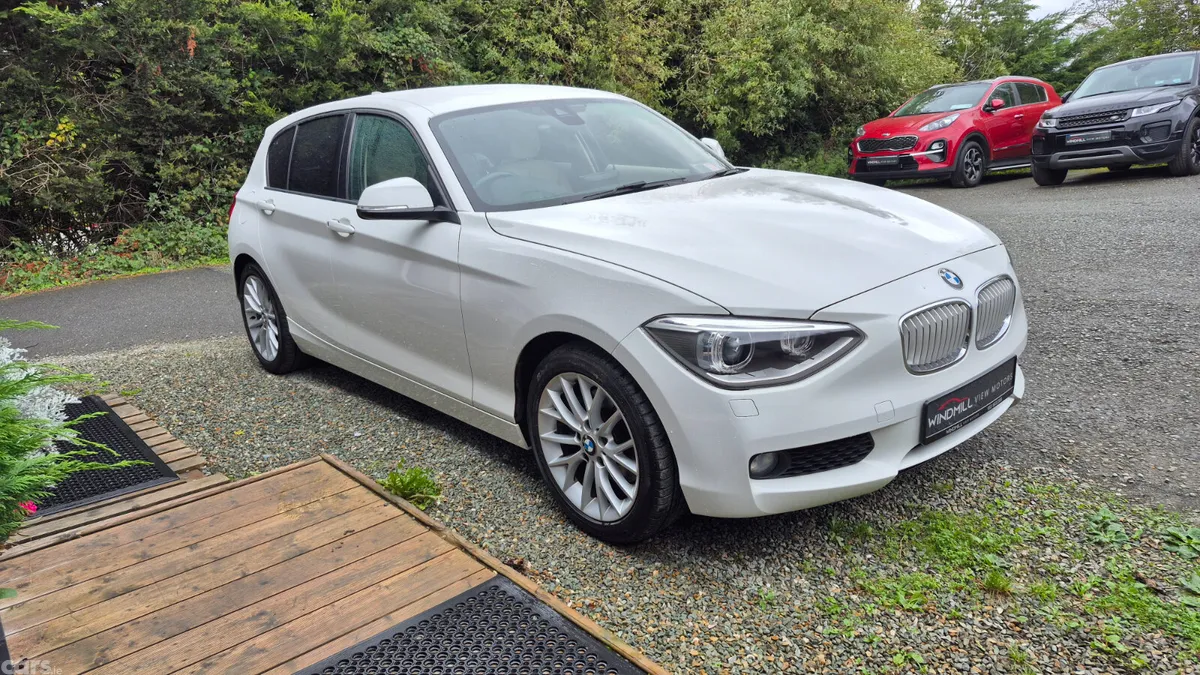 BMW 1-Series Hatchback, Petrol, 2014, White