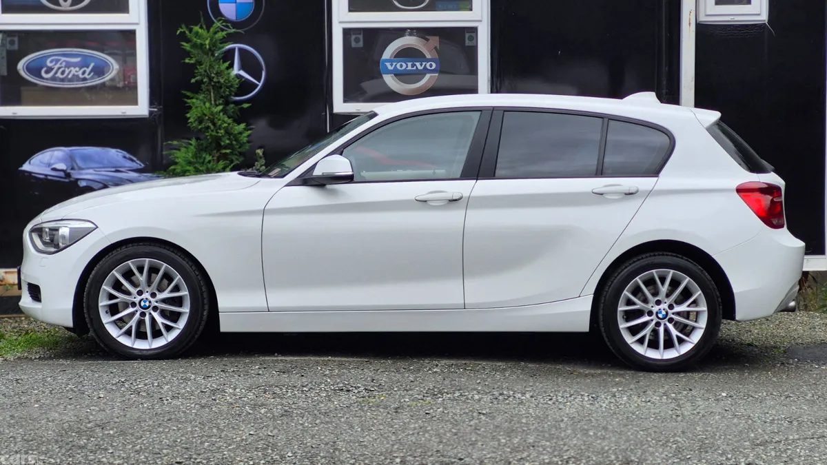 BMW 1-Series Hatchback, Petrol, 2014, White