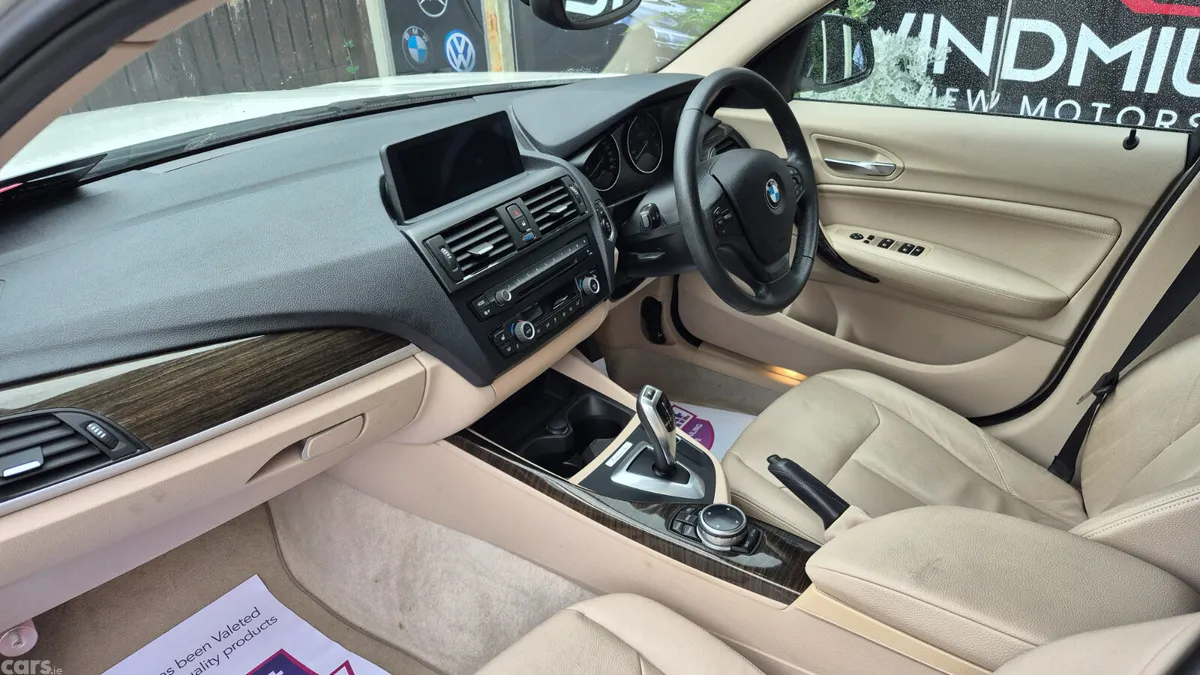BMW 1-Series Hatchback, Petrol, 2014, White