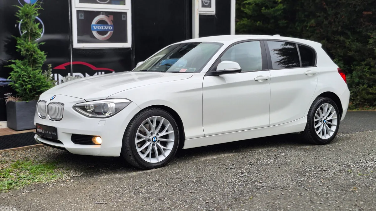 BMW 1-Series Hatchback, Petrol, 2014, White