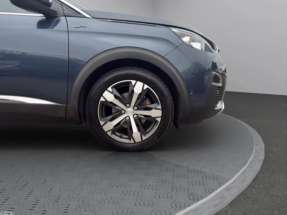 Peugeot 5008 SUV, Diesel, 2018, Blue