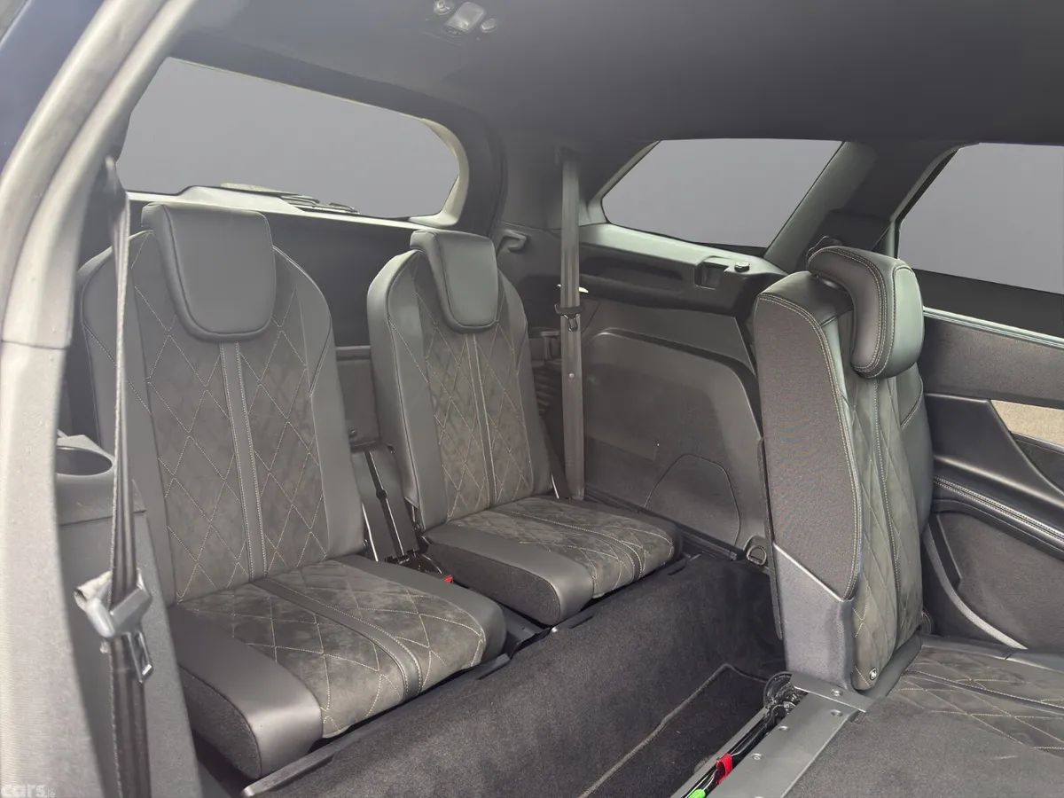 Peugeot 5008 SUV, Diesel, 2018, Blue