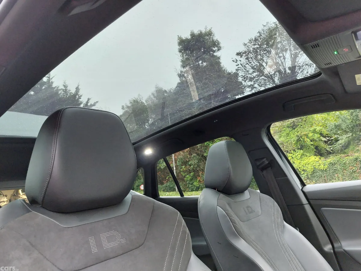 Volkswagen ID.4 Estate, Electric, 2023, Black