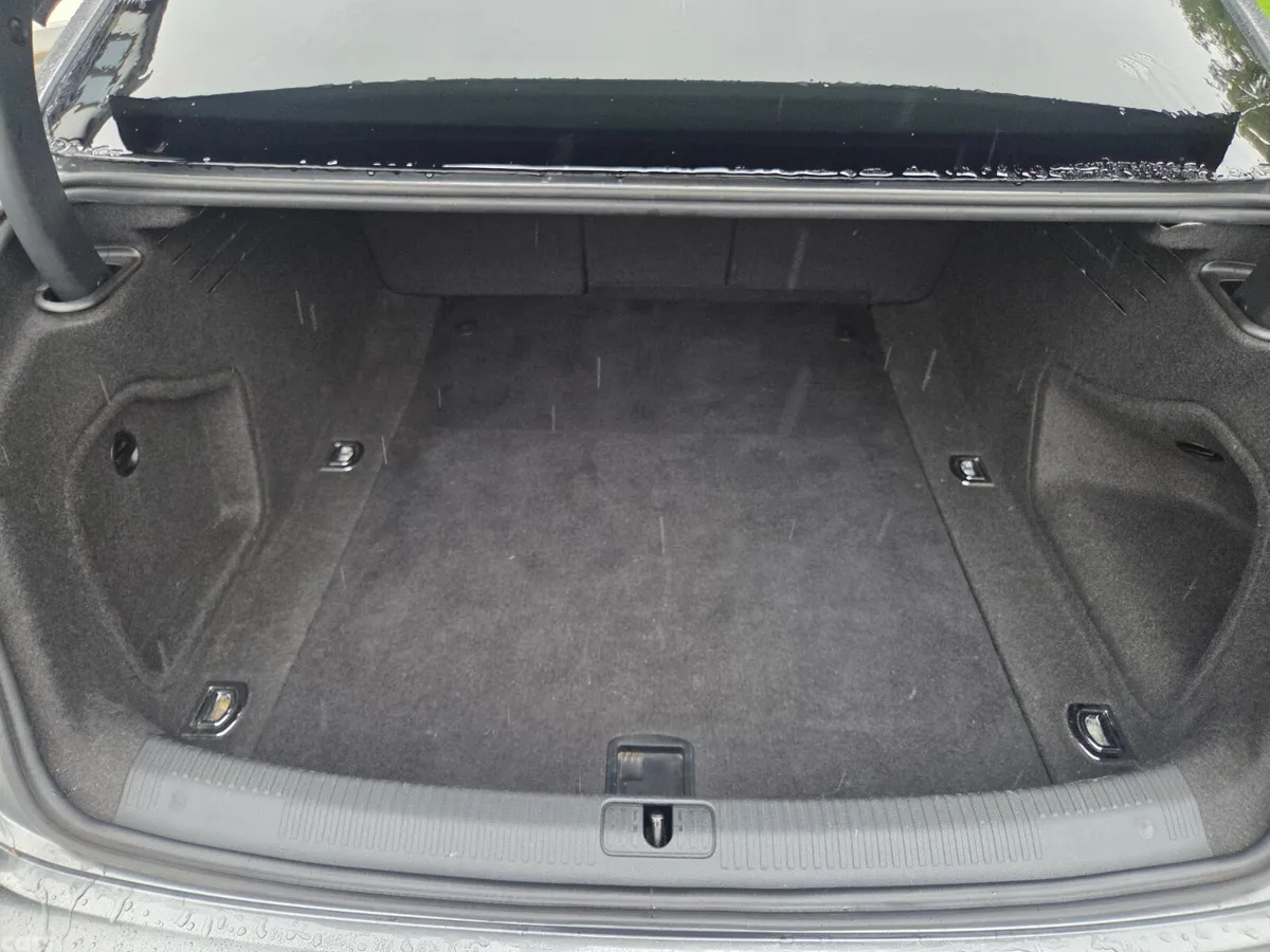 Audi A4 Saloon, Diesel, 2017, Grey