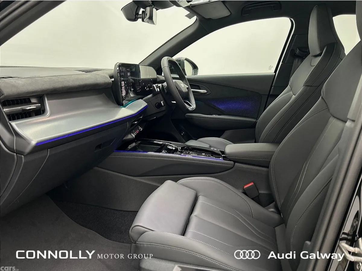 Audi Q3 SUV, Petrol Plug-in Hybrid, 2027, Black