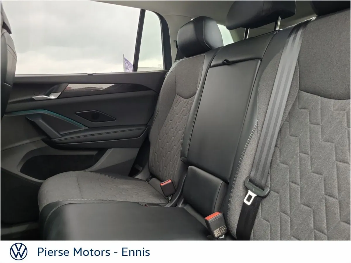 Volkswagen Tayron Estate, Diesel, 2026, Grey