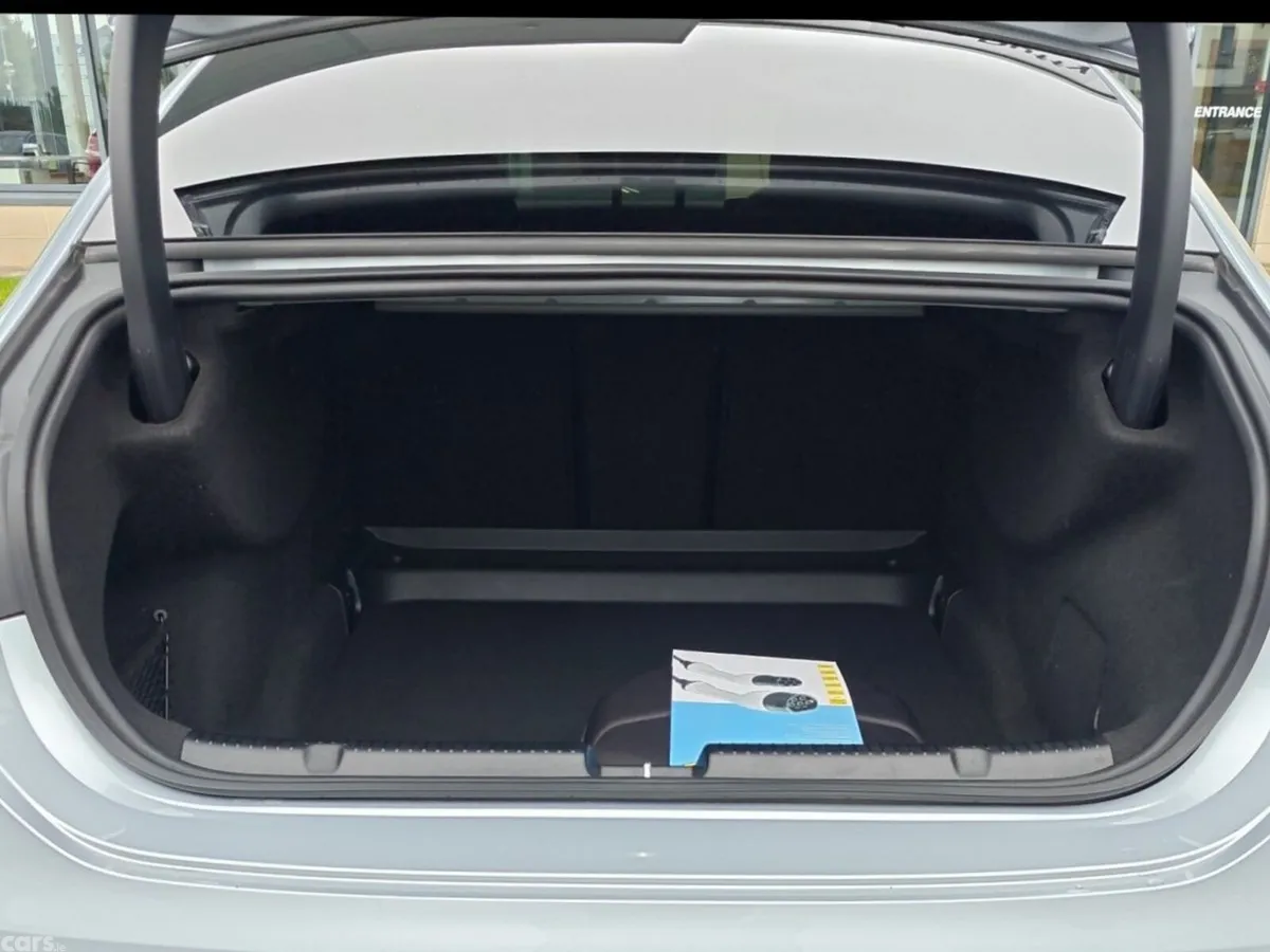 Mercedes-Benz EQE Saloon, Electric, 2023, Grey