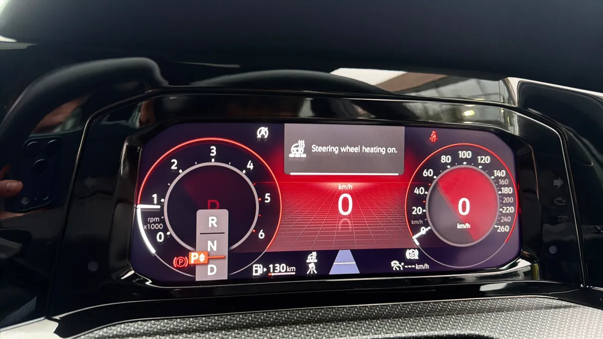 Volkswagen Golf Hatchback, Diesel, 2023, Gold