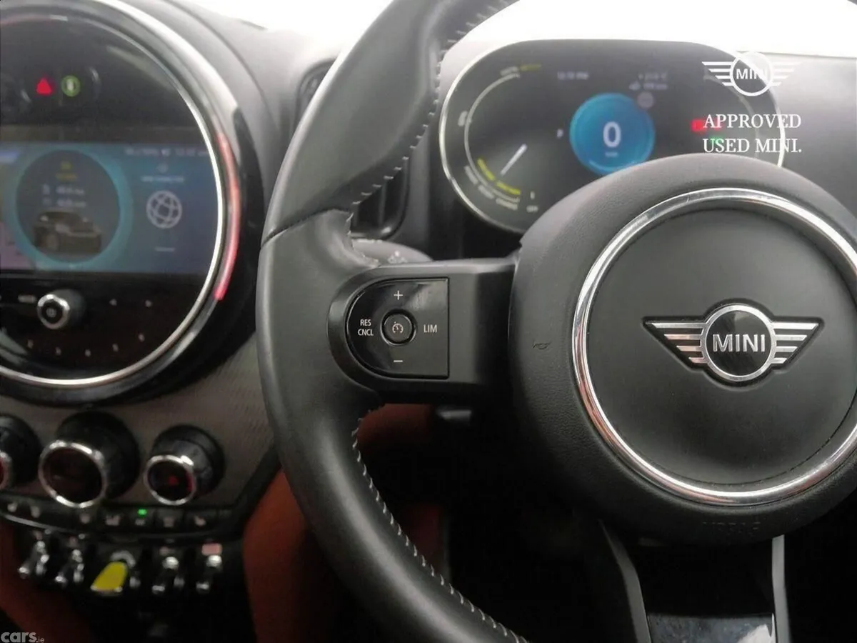 Mini Countryman SUV, Petrol Plug-in Hybrid, 2023, Green