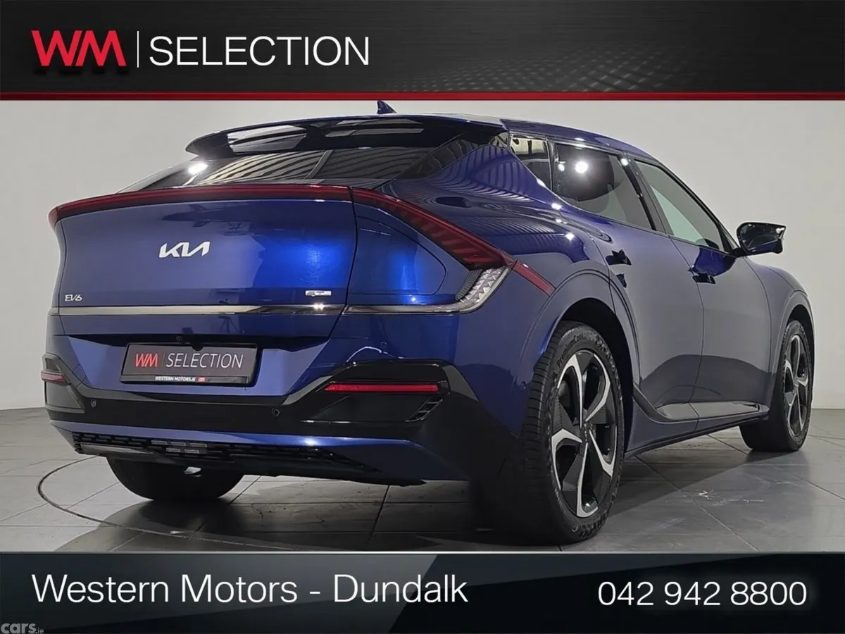 Kia EV6 MPV, Electric, 2024, Blue