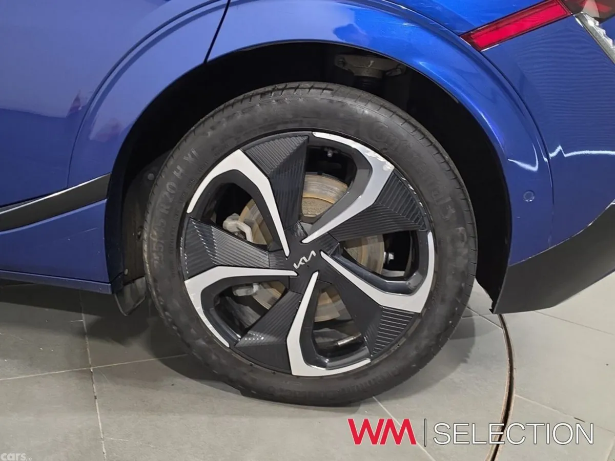 Kia EV6 MPV, Electric, 2024, Blue