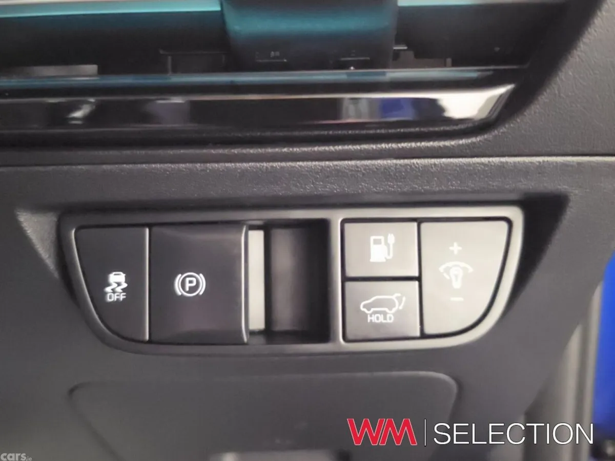 Kia EV6 MPV, Electric, 2024, Blue