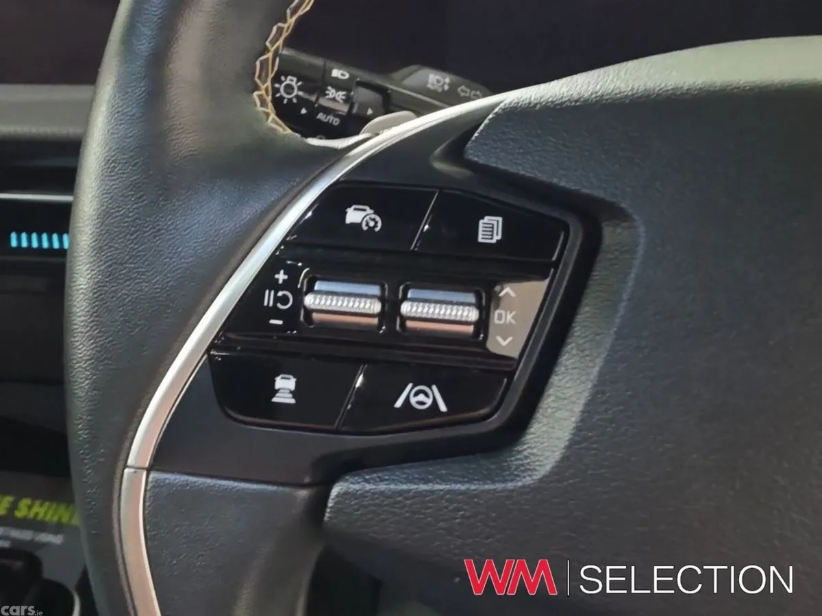 Kia EV6 MPV, Electric, 2024, Blue