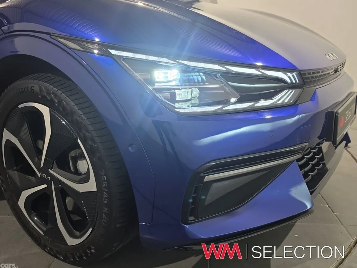 Kia EV6 MPV, Electric, 2024, Blue